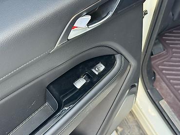 Ssangyong: Ssangyong Rexton: 2019 г., 2.2 л, Автомат, Дизель, Внедорожник — 6