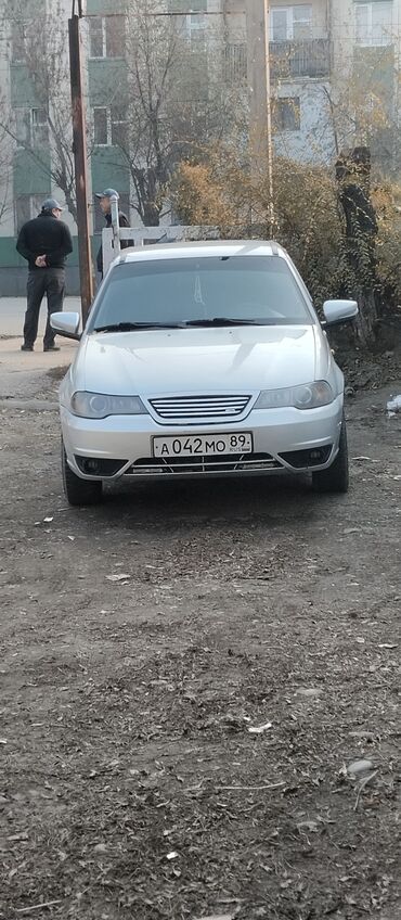 део леганза: Daewoo Nexia: 2011 г., 1.6 л, Механика, Газ, Седан