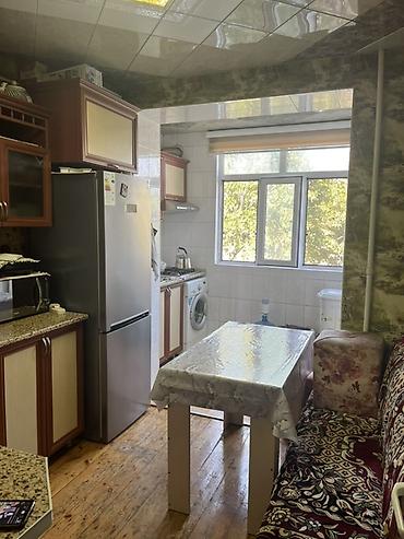 Квартиры: Tam təmirli, rahat və işıqlı mənzil satılır. 🏡 Leninqrad layihəli — 10