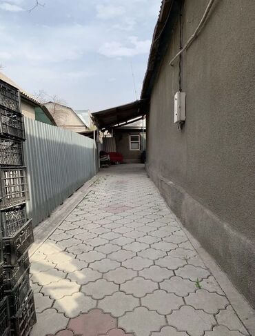 кара жыгач дом продаю: Дом, 120 м², 3 комнаты, Собственник, Косметический ремонт