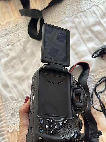 650d canon: Canon EOS 650D DSLR fotoaparat + 18-55mm obyektiv Xüsusiyyətlər: - — 2