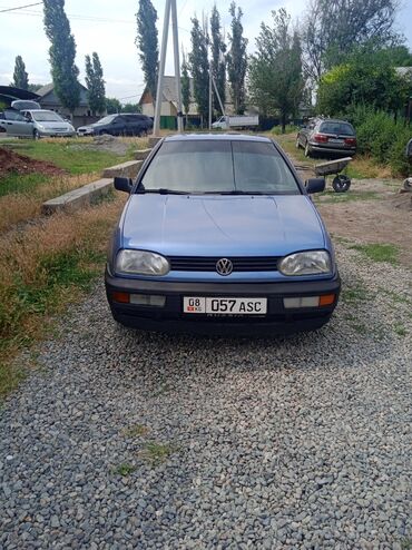 Volkswagen: Volkswagen Golf: 1994 г., 1.6 л, Механика, Бензин, Хэтчбэк