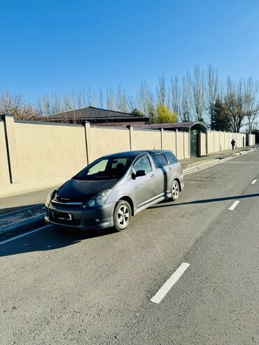 Toyota: Toyota WISH: 2003 г., 1.8 л, Автомат, Бензин, Минивэн