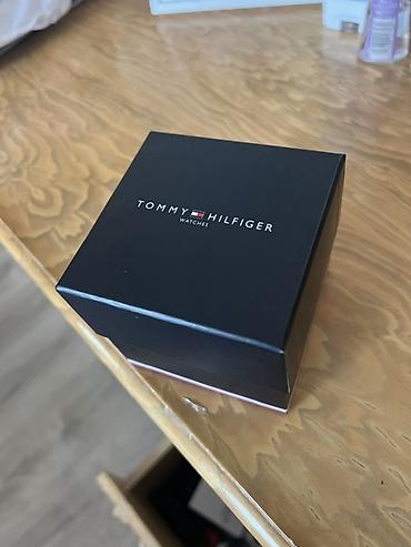 Tommy Hilfiger qol saatı – orijinal qutu və kitabça ilə - Brend