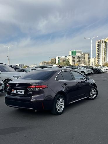 levin: Toyota Corolla: 2020 г., 1.8 л, Вариатор, Гибрид, Седан — 8