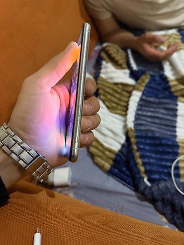 iphone 6d: IPhone X, 64 GB, Gümüşü — 2
