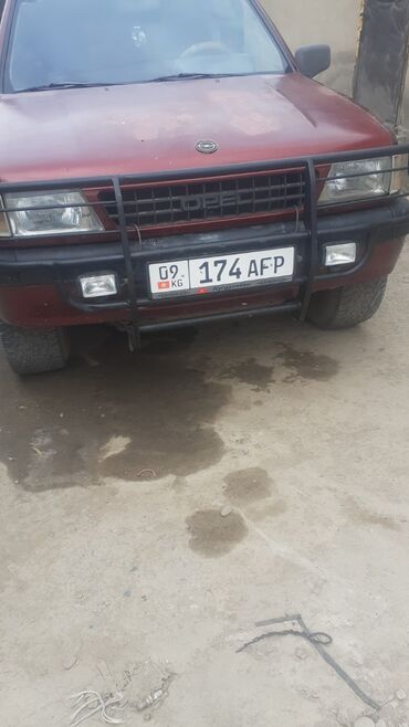 запчасти опель вектра б: Opel : 1993 г., 2.4 л, Механика, Бензин, Внедорожник at lalafo.kg запчасти опель вектра б: Opel : 1993 г., 2.4 л, Механика, Бензин, Внедорожник