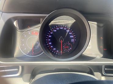 звонки: Hyundai Avante: 2021 г., 1.6 л, Автомат, Газ, Седан — 5