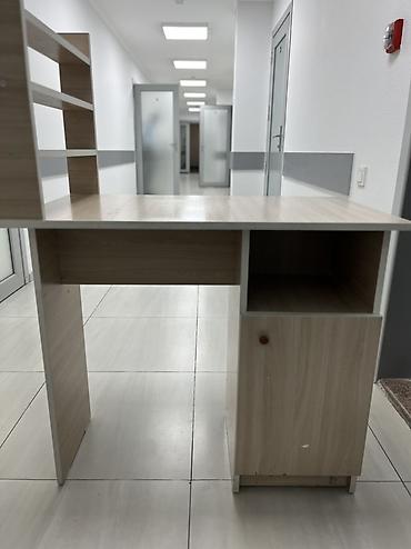 study table: Маникюрный стол - Материал: ЛДСП в светлом древесном декоре, кромка в — 2