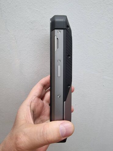 telefonlar s 32: Lazer Proyektorlu Tank 3 Pro 23000 Mah * Lazer proyektorla telefonun