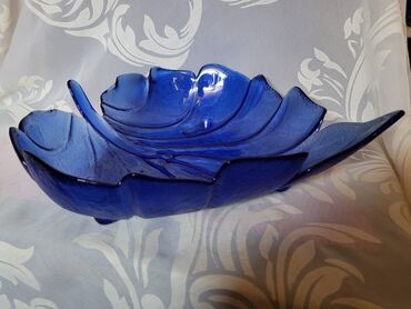 Činije: Cinija nova list,presovano staklo Poljska iz 80,90ih. Cinija na lalafo.rs — 9 Činije: Cinija nova list,presovano staklo Poljska iz 80,90ih. Cinija — 9