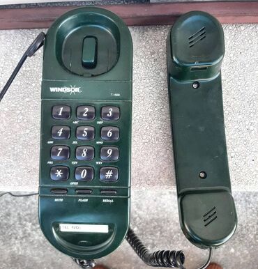 Umetnost i kolekcionarstvo: Retro fiksni telefon Windsor T-1500 Telefon je u veoma dobrom stanju