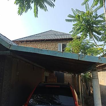 Продажа коттеджей и домов: Продаётся 2-этажный дом в районе Кызыл-Аскер, Шлагбаум Общая площадь — 21