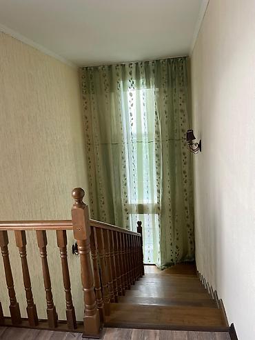 Продажа коттеджей и домов: Продаётся частный дом с большим участком и благоустроенным двором. - — 16