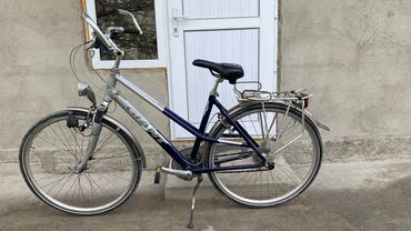 джинсовка женская: Велосипед из Германии. Размер колёс 28
