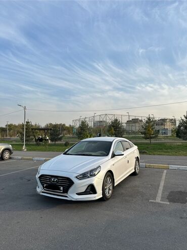акцент хюндай: Hyundai Sonata: 2017 г., 2 л, Автомат, Газ, Седан