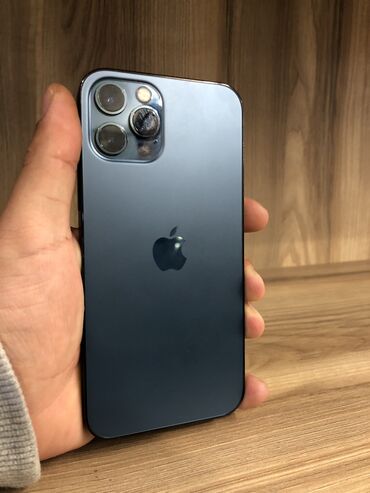 Apple iPhone: IPhone 12 Pro, Б/у, 128 ГБ, Синий, Чехол, Кабель, В рассрочку, 80 %