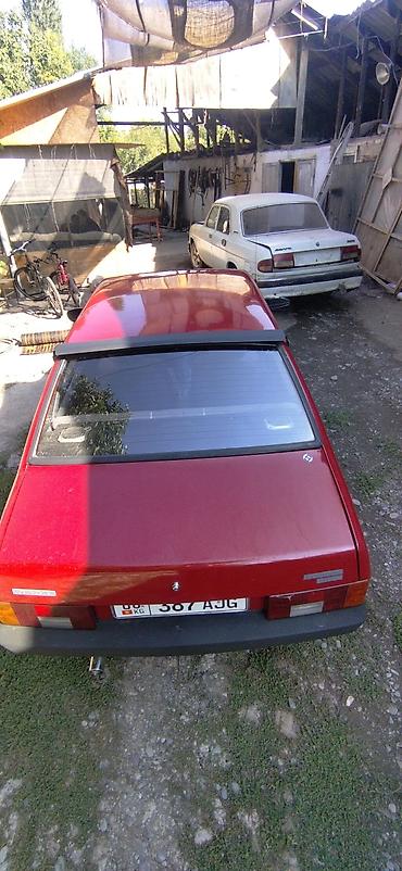 Транспорт: ВАЗ (ЛАДА) 21099: 1991 г., 1.5 л, Механика, Бензин, Хэтчбэк — 5