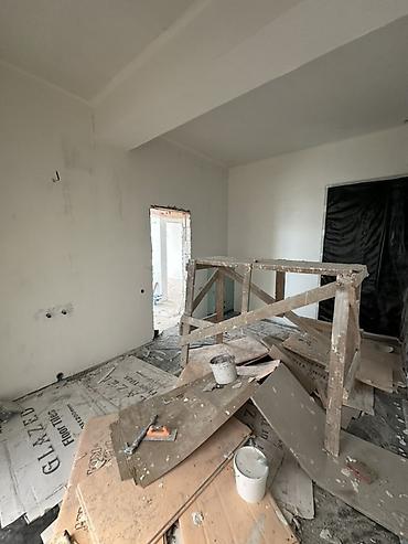 Продажа коттеджей и домов: Продаётся особняк в районе Рухий-Мурас-2. Участок — 8 соток, площадь — 28