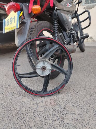 M50 arxa disk poçonnikler ustundedir