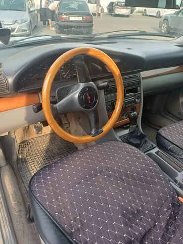 включатель фар мерс: Audi S4: 1992 г., 2.8 л, Механика, Бензин, Седан