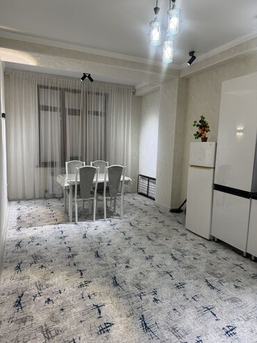 Посуточная аренда квартир: 1 комната, Банные принадлежности, Бытовая техника, Душевая кабина — 3