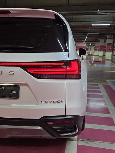 Lexus: Lexus LX: 2025 г., Гибрид — 18