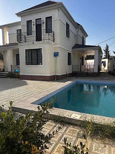 Bilgəh qəs. 6 otaqlı, 270 kv. m