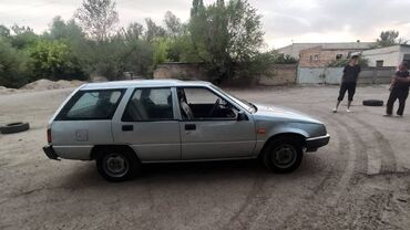 Mitsubishi: Mitsubishi Lancer: 1986 г., 1.6 л, Механика, Бензин, Универсал