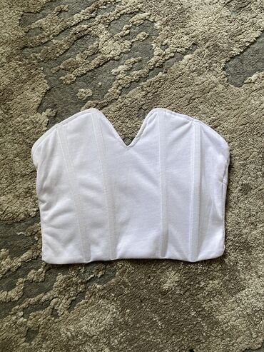 Рубашки и блузы: S (EU 36), цвет - Белый