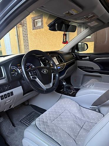 фара highlander: Toyota Highlander: 2018 г., Гибрид, Кроссовер — 4