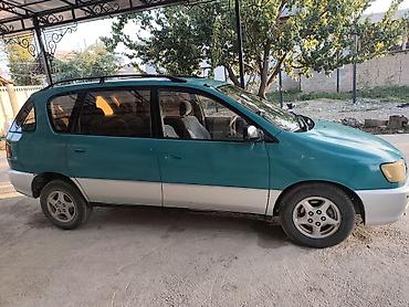 leksus gs 300: Toyota Ipsum: 1997 г., Бензин — 2