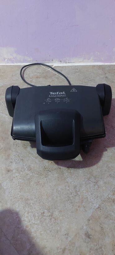 Plitələr və bişirmə panelləri: Plitə Tefal, Elektrik, Stolüstü, 2 gözlü, İşlənmiş