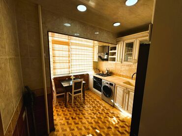 Köhnə tikili: Bakı, Qaraçuxur qəs., 3 otaqlı, Köhnə tikili, m. Neftçilər, 80 kv. m — 8