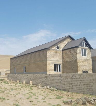 baki heyet evi satisi: 4 otaqlı, 300 kv. m, Orta təmir