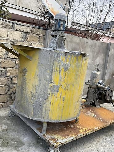 Alətlər: Sənaye qarışdırıcı və nasos komplekti - Böyük həcmli, silindrik metal — 2