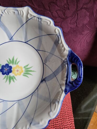 Činije: Cinija nova velika porcelanska iz 80ih. Visina. 7,5cm. Precnik — 7