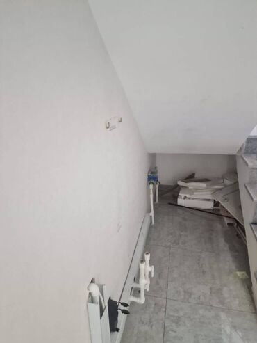 Anbar və emalatxanalar: Nəsimi rayonu, nəqliyyatın çox istifadə etdiyi küçədə, “Zabitlər -da lalafo.az — 11 Anbar və emalatxanalar: Nəsimi rayonu, nəqliyyatın çox istifadə etdiyi küçədə, “Zabitlər — 11