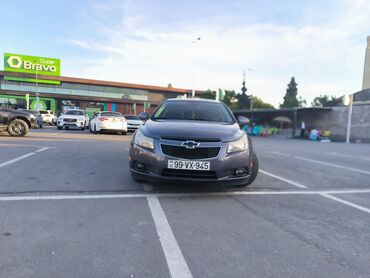 nol yedi sekileri: Chevrolet Cruze: 1.4 l | 2014 il 255000 km Sedan