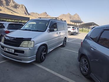 step: Honda Stepwgn: 2001 г., 2 л, Автомат, Бензин, Минивэн — 2