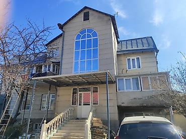 Продажа коттеджей и домов: Сдается на длительный срок в г. Джалал -Абад, ( Манас),Просторный — 1