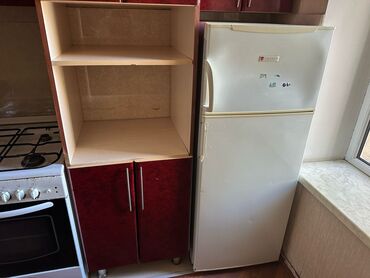 Ofis dəst mebeli: Ofis mebel dəsti Tərkibi: - Sürgülü qapılı iki rəng kombinli — 13