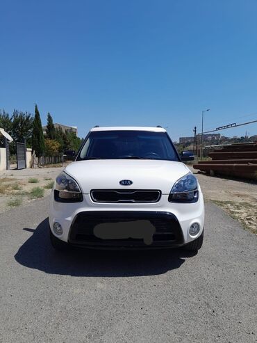 kia opirus: Kia Soul: 1.6 l | 2011 il Hetçbek