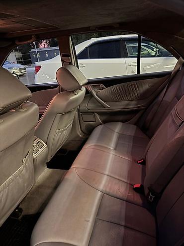 Mercedes-Benz: Mercedes-Benz E-Class: 2001 г., 4.3 л, Автомат, Бензин, Седан — 2