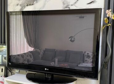 lg televizor 108 cm: Televizor LG Led HD (1366x768)