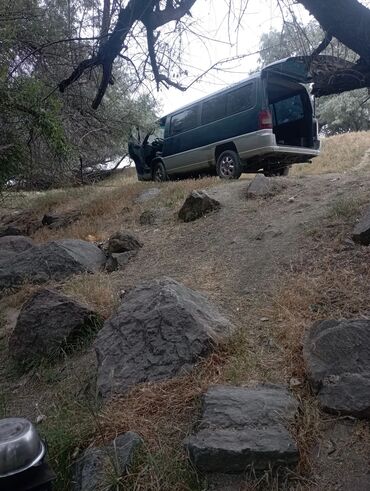 Ssangyong: Ssangyong Istana: 1996 г., 2.9 л, Механика, Дизель, Бус — 12