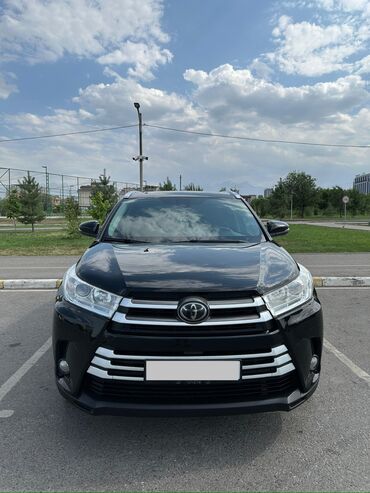 машины 2010 года и выше: Toyota Highlander: 2019 г., 3.5 л, Типтроник, Бензин, Внедорожник