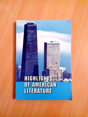 английский язык: "Highlights of American Literature" kitabı. Kitab "Amerika
