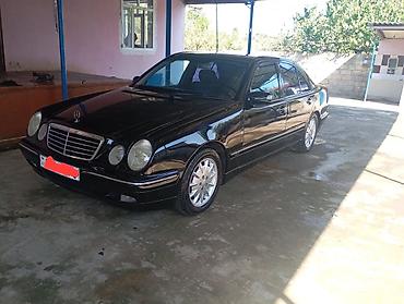ses bogucu: Mercedes-Benz 270: 2.7 l | 2000 il Sedan — 1