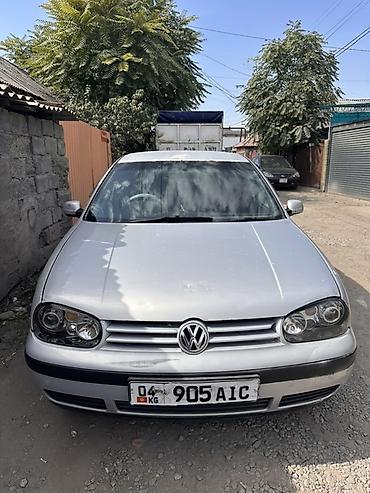 Volkswagen Golf: 1999 г., Хэтчбэк